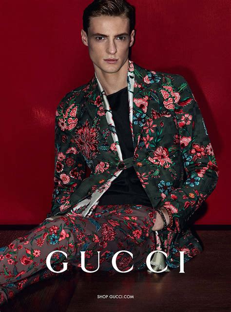 men's gucci clothing.